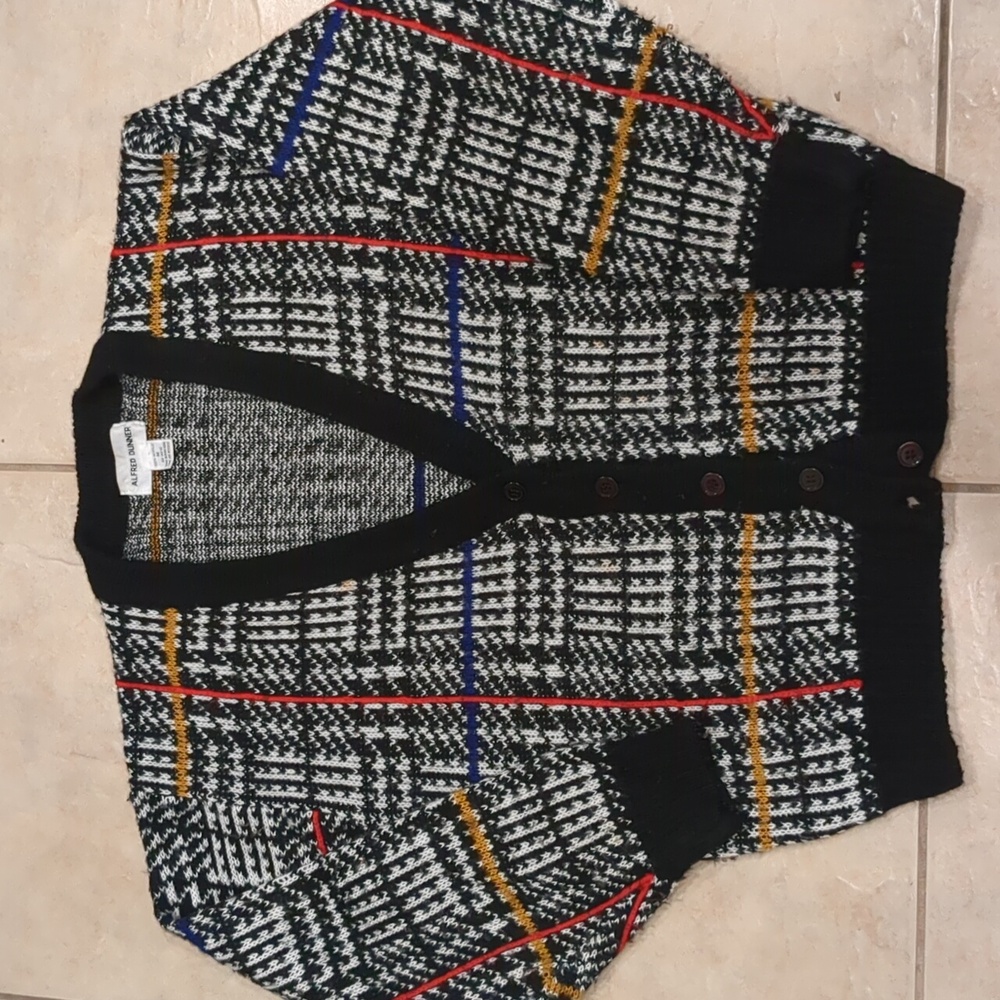 Vintage Alfred Dunner Black & Red Plaid Cardigan Sweater Size Medium
